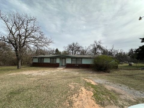 Single Family Residence in Guthrie OK 3225 Big Gully Lane.jpg