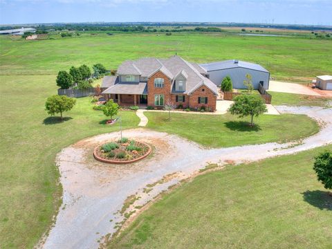 Single Family Residence in Kingfisher OK 26289 N 2845 Road.jpg