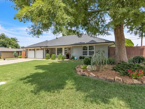 Single Family Residence in Oklahoma City OK 6900 N Libby Avenue.jpg