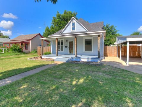 Single Family Residence in Kingfisher OK 410 S 8th Street.jpg