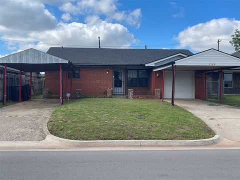 Single Family Residence in Oklahoma City OK 1540 NE 30th Street.jpg
