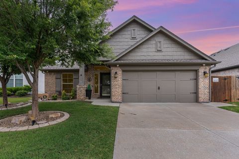 Single Family Residence in Edmond OK 17912 Marron Drive.jpg