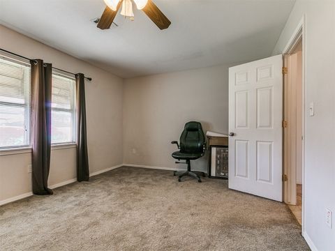 Office in Choctaw OK 11311 NE 23rd Street 39.jpg