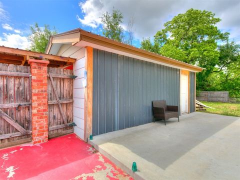 Office in Choctaw OK 11311 NE 23rd Street 19.jpg