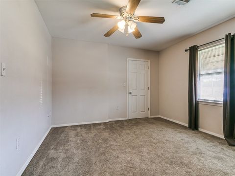 Office in Choctaw OK 11311 NE 23rd Street 36.jpg