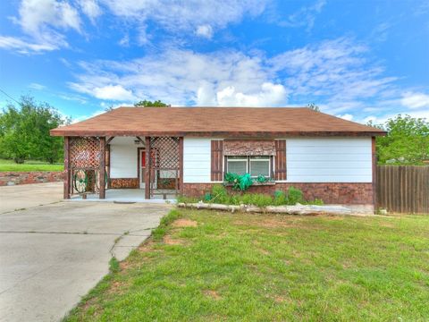 Office in Choctaw OK 11311 NE 23rd Street.jpg