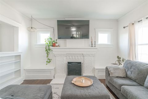 Single Family Residence in Oklahoma City OK 1200 NW 33rd Street.jpg