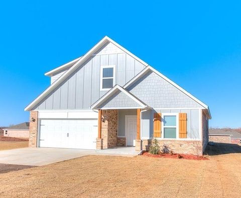 Single Family Residence in El Reno OK 3501 Manning Farms Boulevard.jpg