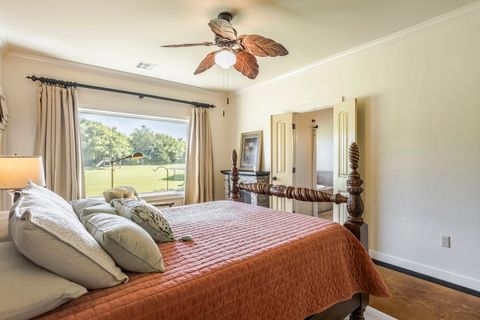 Single Family Residence in Tuttle OK 775 Magnolia Lane 18.jpg