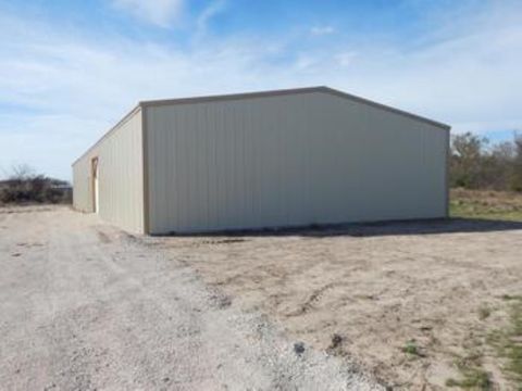 Warehouse in Coyle OK 8290 Centennial Farms Drive.jpg