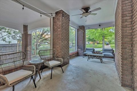 Single Family Residence in Oklahoma City OK 1223 NW 20th Street 22.jpg