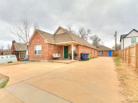 Single Family Residence in Oklahoma City OK 2004 NW 27th Street.jpg