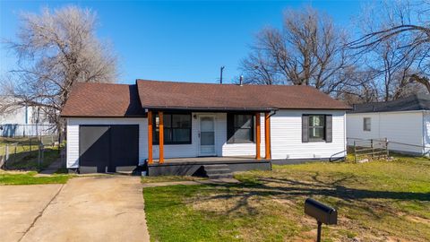 Single Family Residence in Oklahoma City OK 4309 SE 40th Street.jpg