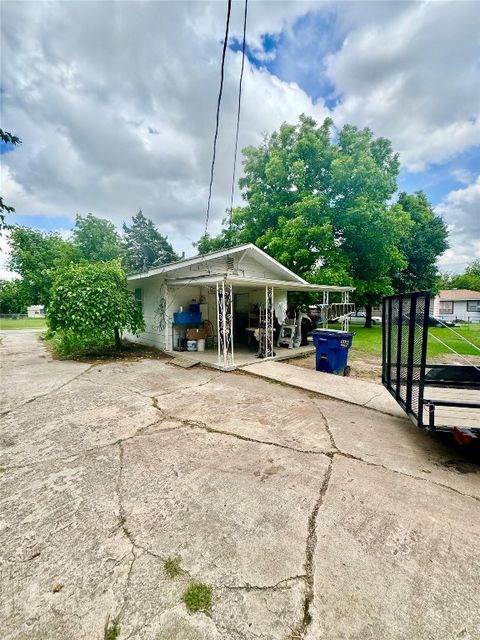 Single Family Residence in El Reno OK 1412 S Evans Avenue 15.jpg
