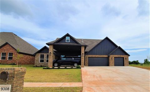 Single Family Residence in Oklahoma City OK 9308 SW 35th Street.jpg