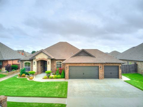 Single Family Residence in Oklahoma City OK 205 SW 175th Terrace.jpg