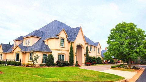 Single Family Residence in Oklahoma City OK 5213 Verbena Lane.jpg