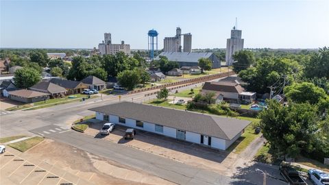 Office in Kingfisher OK 101 S 6th Street.jpg