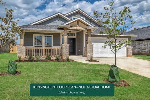 Single Family Residence in Yukon OK 12808 NW 4th Street.jpg