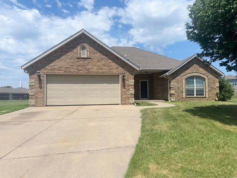 Single Family Residence in Oklahoma City OK 633 N Nebraska Avenue.jpg