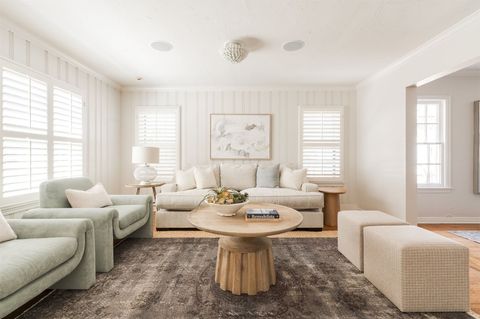 Single Family Residence in Oklahoma City OK 905 NW 40th Street.jpg