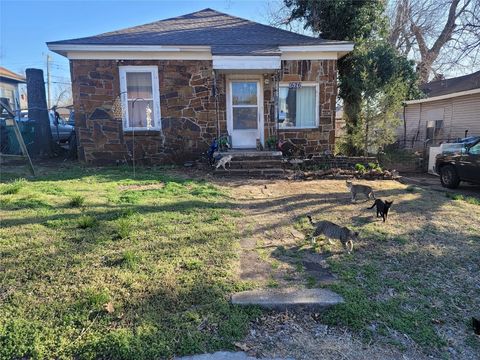 Single Family Residence in Oklahoma City OK 1626 NW 12th Street.jpg