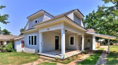 Duplex in Oklahoma City OK 1401 W Park Place.jpg