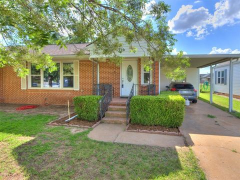 Single Family Residence in Kingfisher OK 716 S 9th Street.jpg