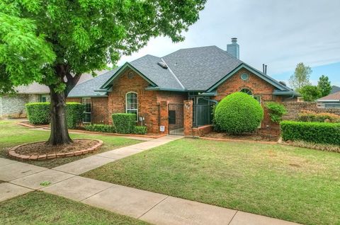Single Family Residence in Edmond OK 808 NW 142nd Street.jpg