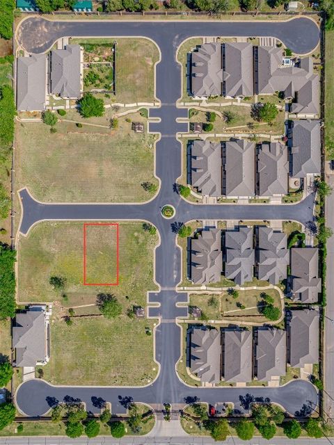 Unimproved Land in Midwest City OK 9228 Joan Drive.jpg