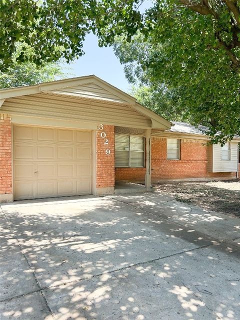 Single Family Residence in Del City OK 3029 Dentwood Terrace.jpg