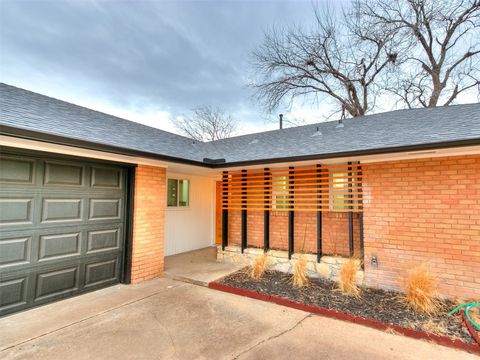 Single Family Residence in Oklahoma City OK 3325 NW 65th Street.jpg