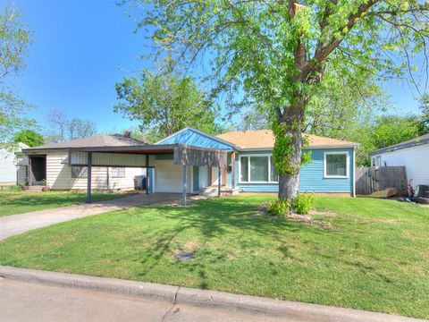 Single Family Residence in Oklahoma City OK 3025 Cashion Place.jpg