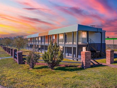 Multi Family in Oklahoma City OK 1441 NW 92nd Street.jpg