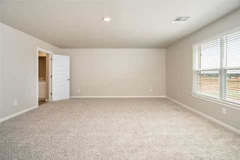 Single Family Residence in Tuttle OK 5410 Mac Road 4.jpg