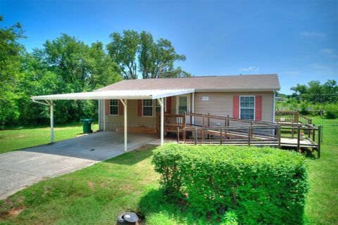 Single Family Residence in Spencer OK 3200 Wright Avenue.jpg