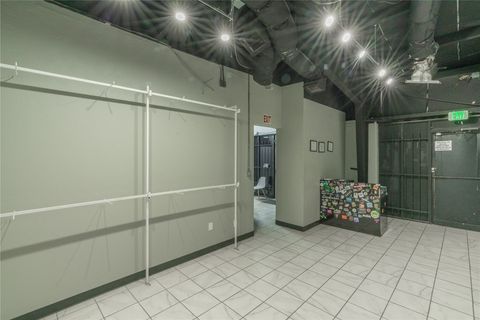 Warehouse in Oklahoma City OK 712 N Virginia Avenue 16.jpg