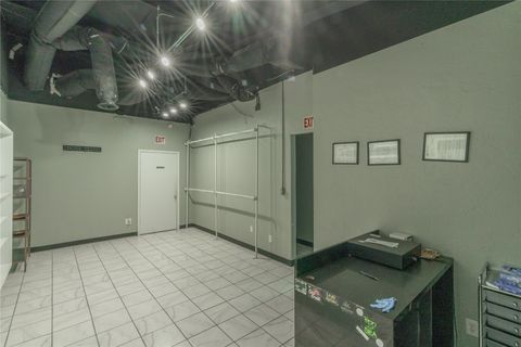 Warehouse in Oklahoma City OK 712 N Virginia Avenue 15.jpg