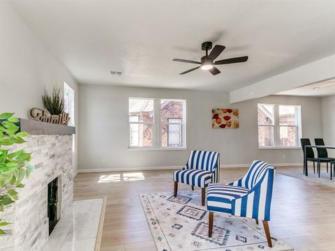 Single Family Residence in Oklahoma City OK 3337 NW 22nd Street.jpg