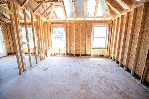 Single Family Residence in Guthrie OK 546 Mustard Seed.jpg