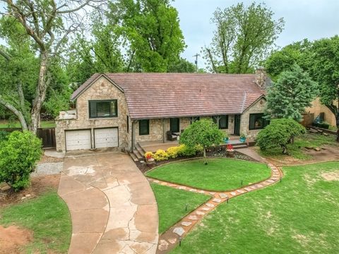 Single Family Residence in Oklahoma City OK 609 NW 45th Street.jpg
