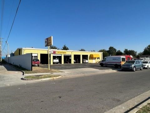 Industrial in Oklahoma City OK 3900 N Williams (Mr Transmission) Street.jpg