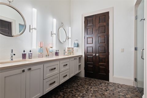 Single Family Residence in Oklahoma City OK 5309 Pulchella Drive 34.jpg
