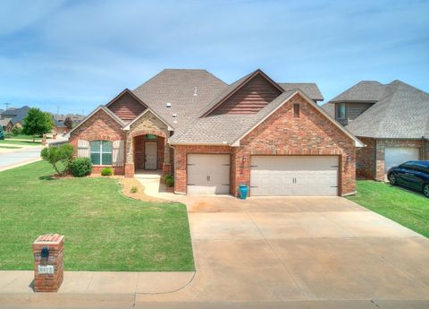 Single Family Residence in Oklahoma City OK 8413 NW 125th Street.jpg