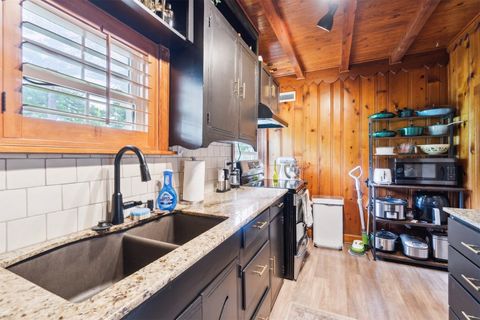 Single Family Residence in Arcadia OK 80 E Shore Drive 20.jpg