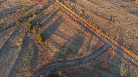 Unimproved Land in Guthrie OK 003 Little Farms Road.jpg