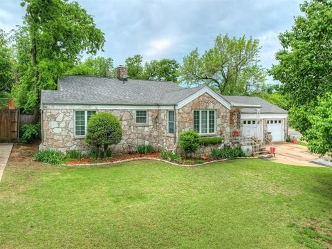 Single Family Residence in Oklahoma City OK 720 NW 49th Street.jpg