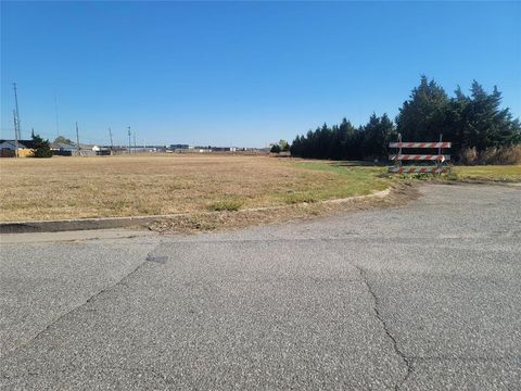 Unimproved Land in Oklahoma City OK 417 NW 113th Street.jpg