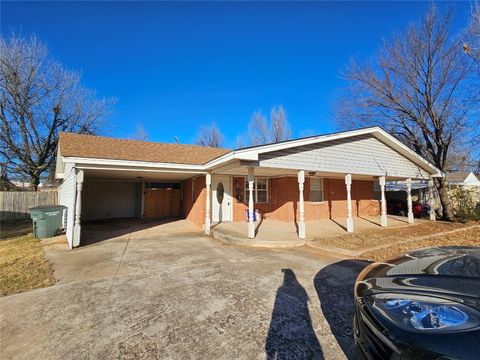 Single Family Residence in Del City OK 1137 Mallard Drive.jpg