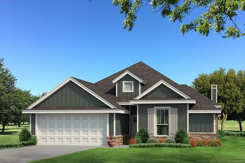 Single Family Residence in Edmond OK 3824 Lynne Avenue.jpg
